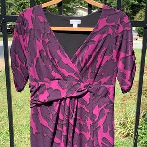 A Pea in the Pod Maternity Dress  Small